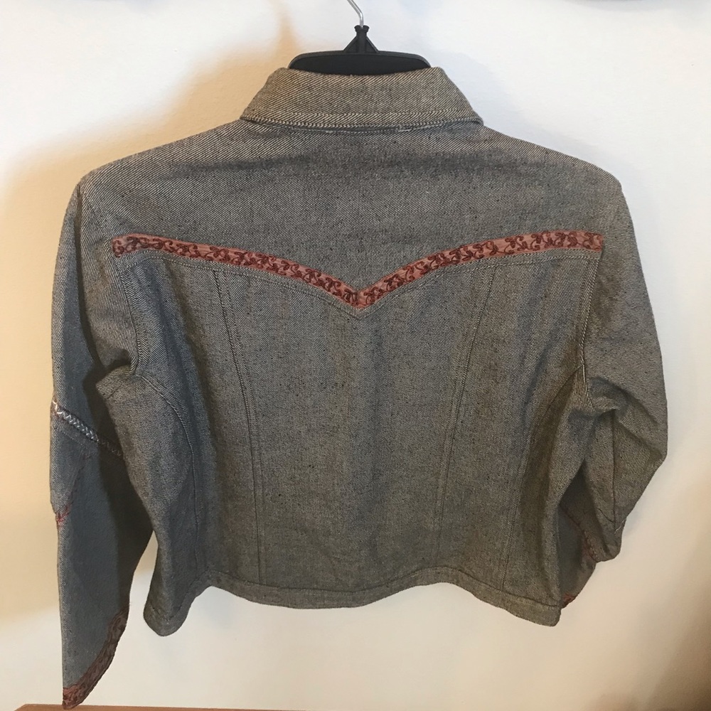 Jacket - Picture 2 of 3